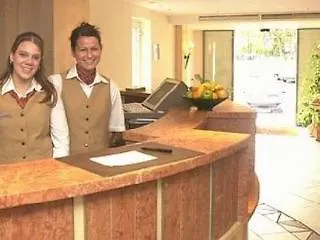 Hotel Barbarossa Düsseldorf 4*,